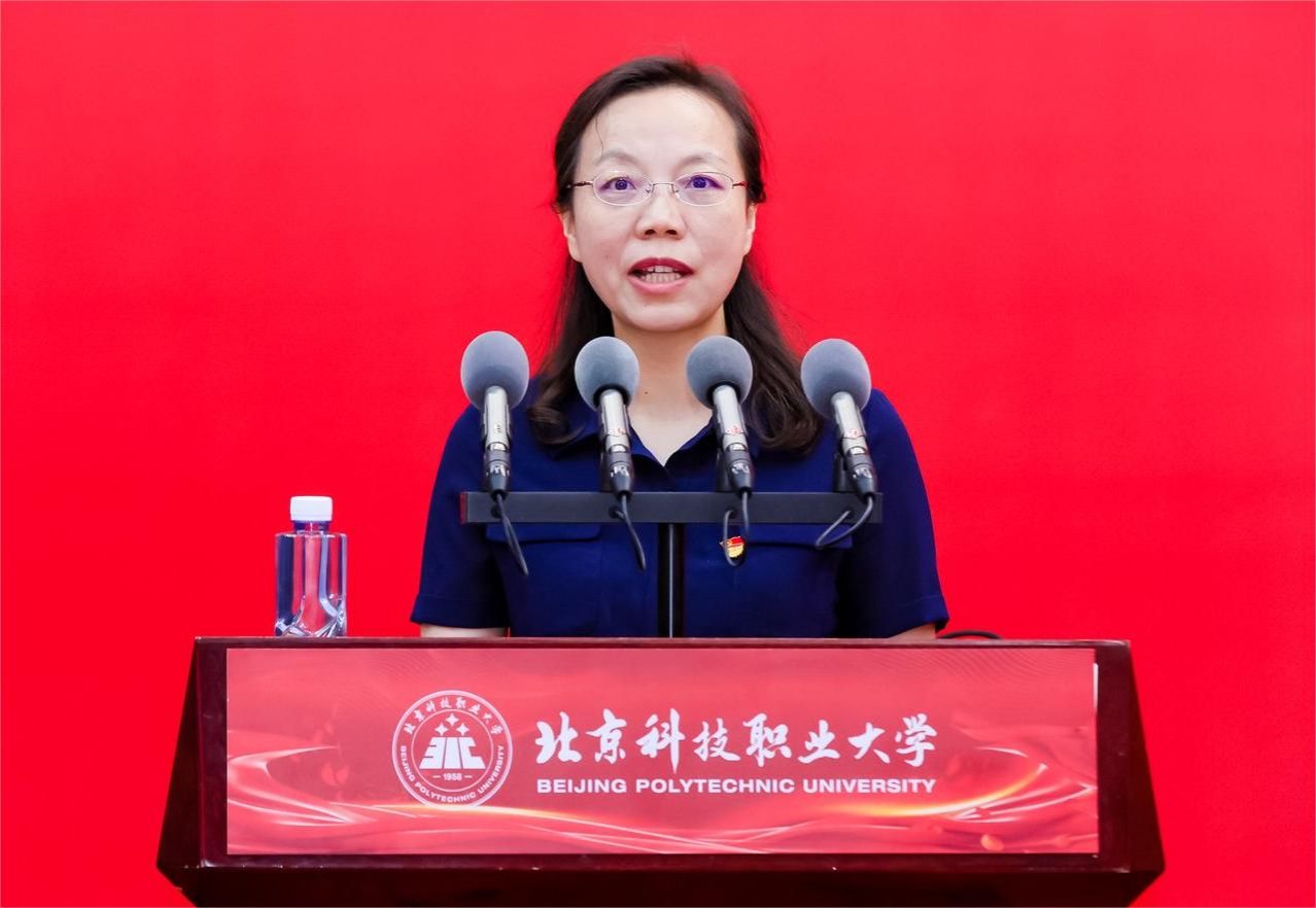 马蕾2.jpg