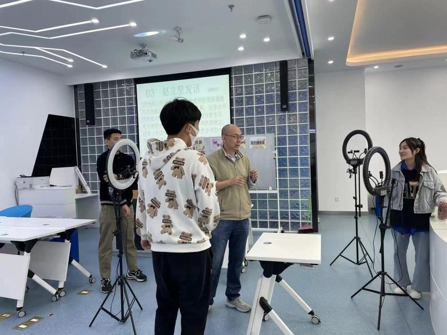 20220612-经管学院商管系克服疫情影响履职尽责促发展4.jpg