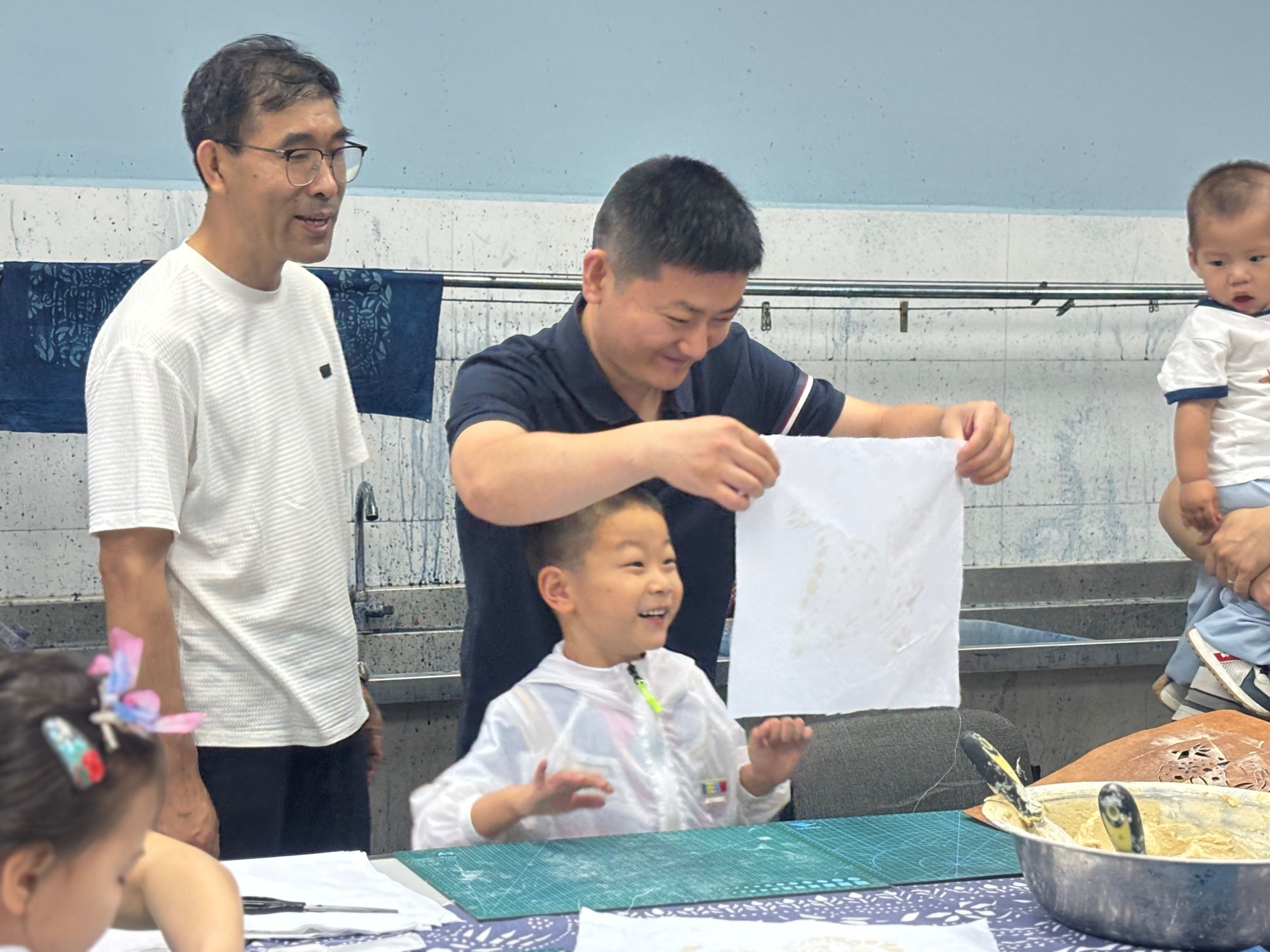 6月14日 北京科技职业大学 蓝印花布制作.jpg
