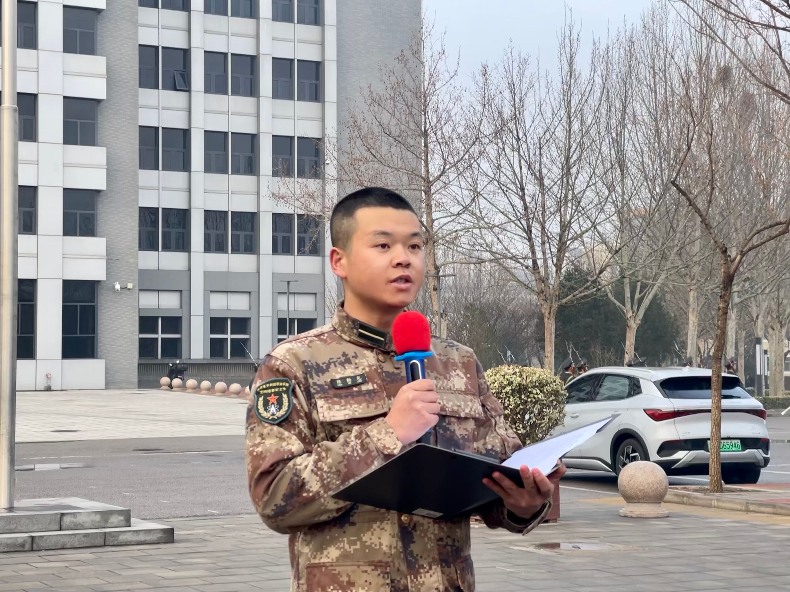 图片4.jpg 图片4.jpg