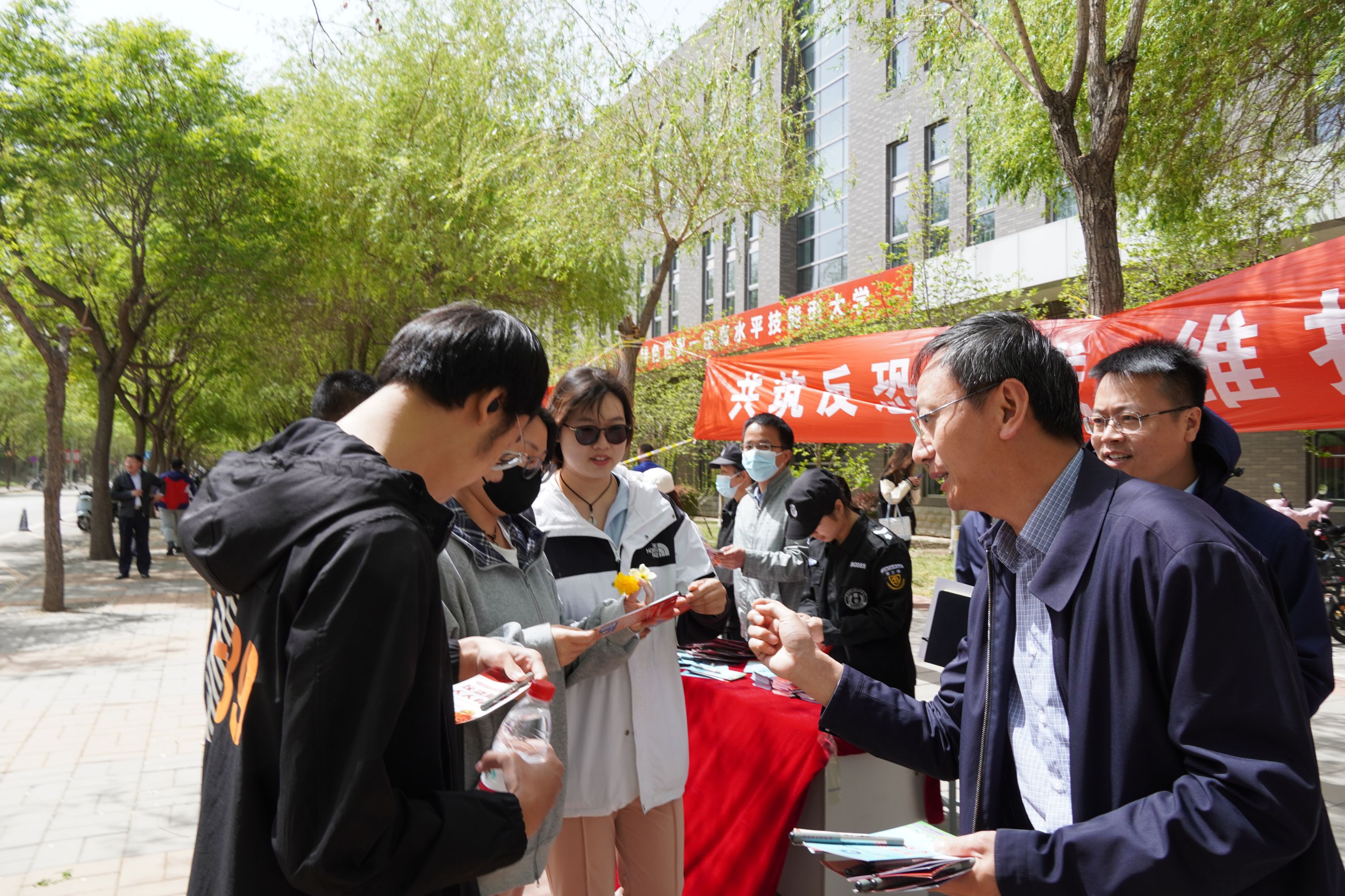 微信图片_20240415172805.jpg