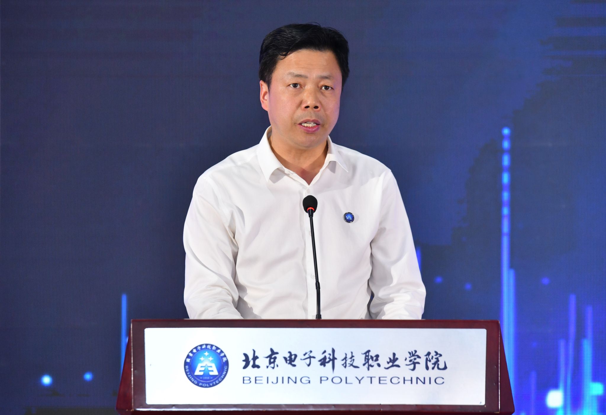 微信图片_20230608211545_副本.jpg undefined