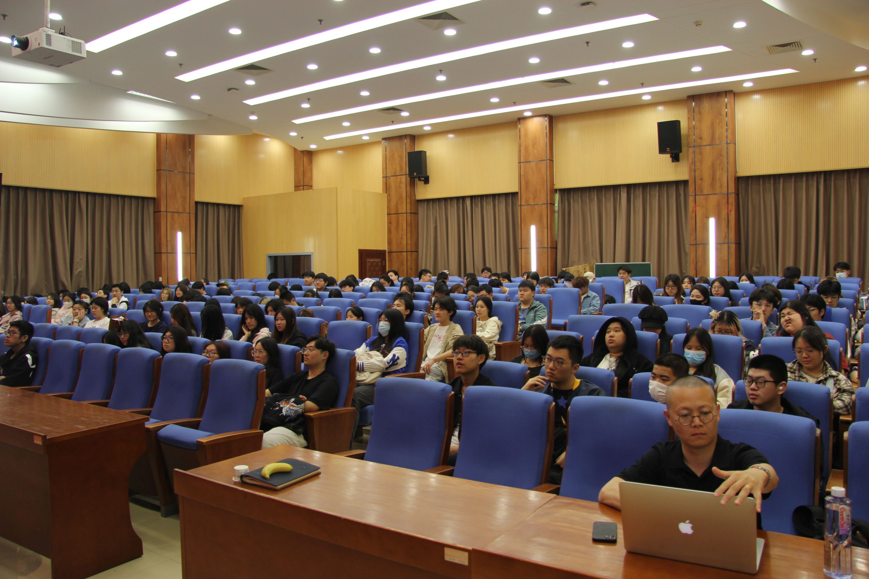 IMG_8120.JPG IMG_8120.JPG