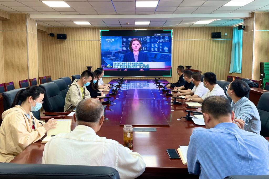 20220428-学生党支部学习习近平讲话图1.jpg