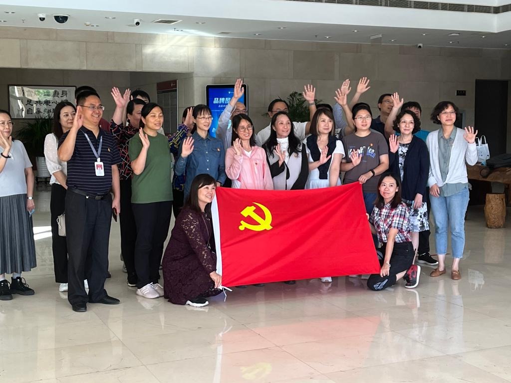 20221001-党建引领强业务 凝心聚力促发展——电信工程学院计算机技术系党支部与久其软件党支部开展联学联建1.jpg