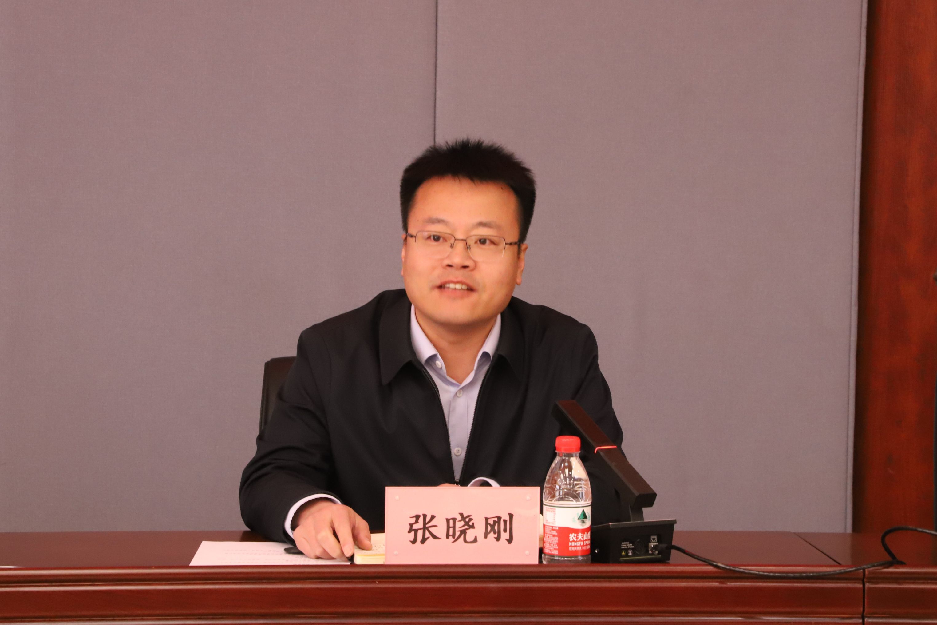2024-03-22-学校召开第二巡察组巡察艺术设计学院党总支情况反馈会(2)