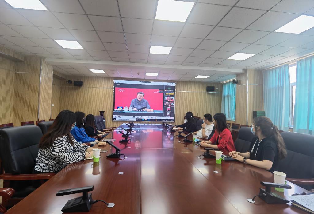 20220426-座谈会2.jpg