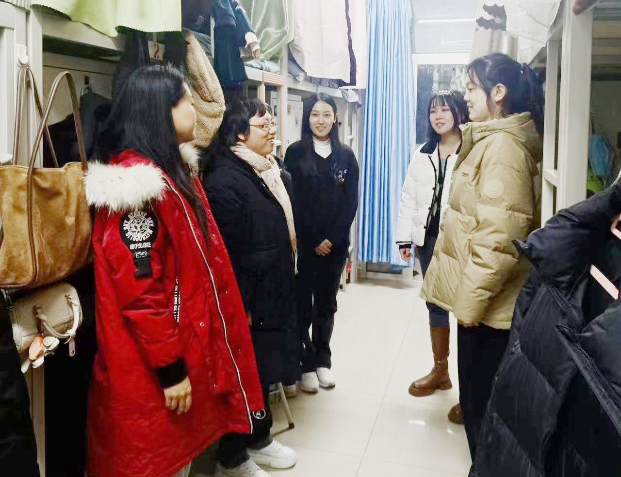 微信图片_20231122140439-裁剪1700794119442_副本.jpg