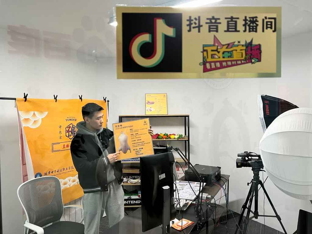 参加大赛.jpg